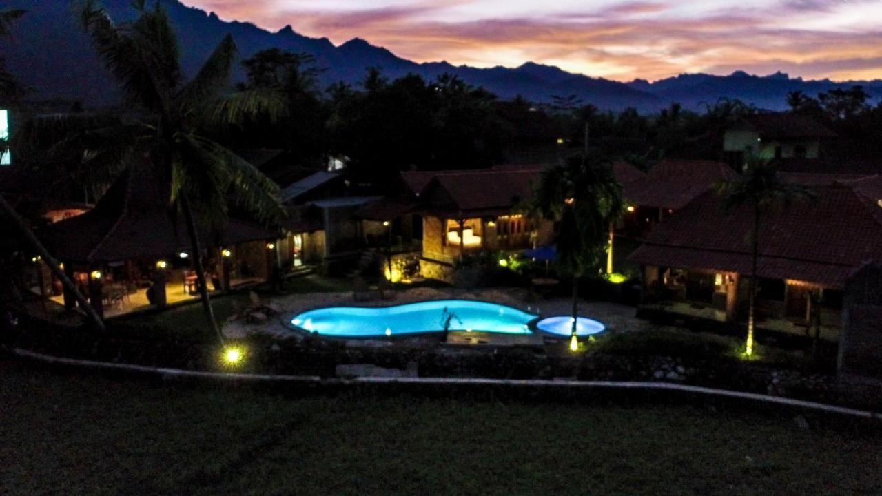 Gopalan Borobudur Hotel Magelang Eksteriør billede